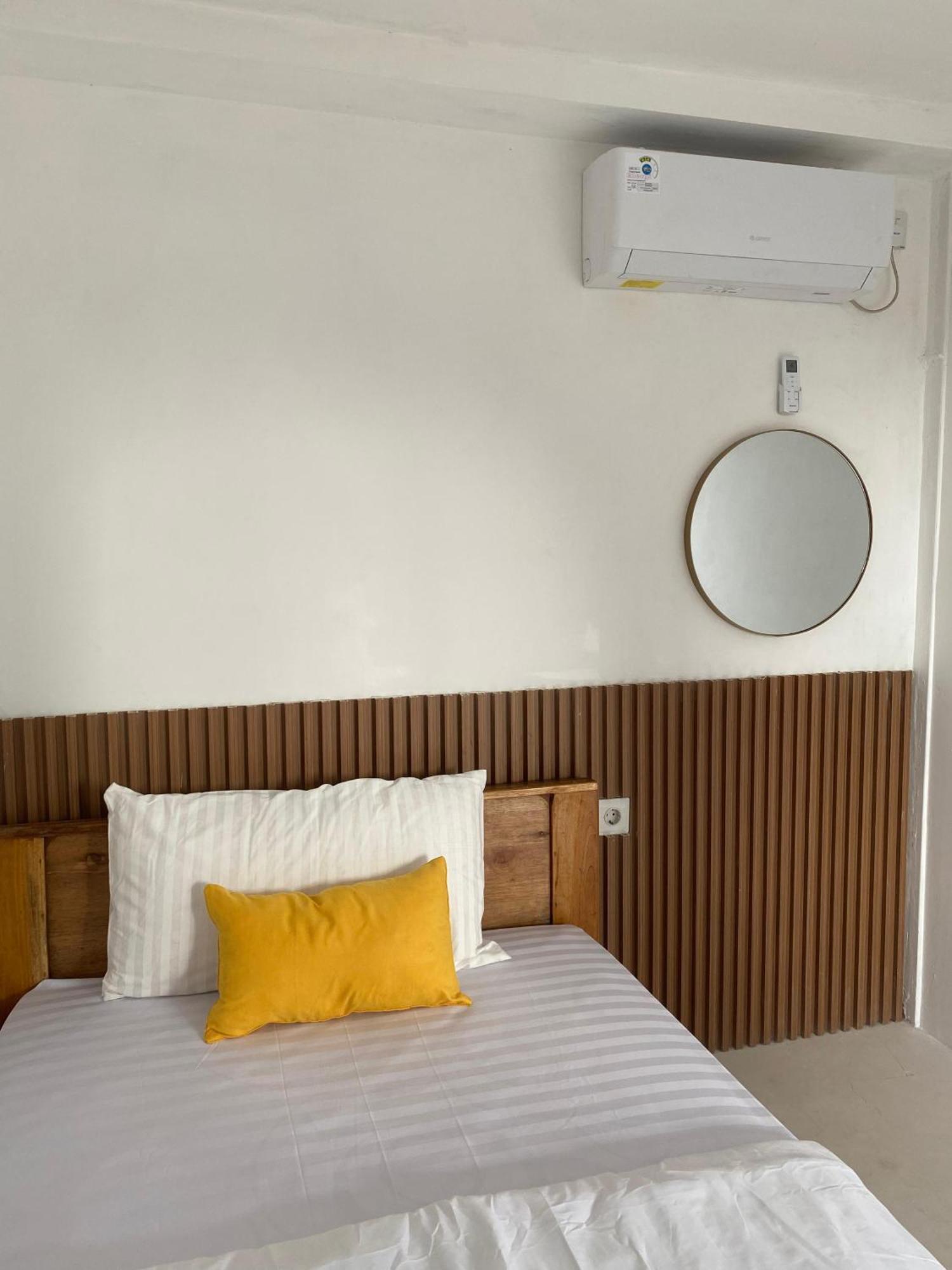 Wija'S Bali Homestay Legian Exterior foto